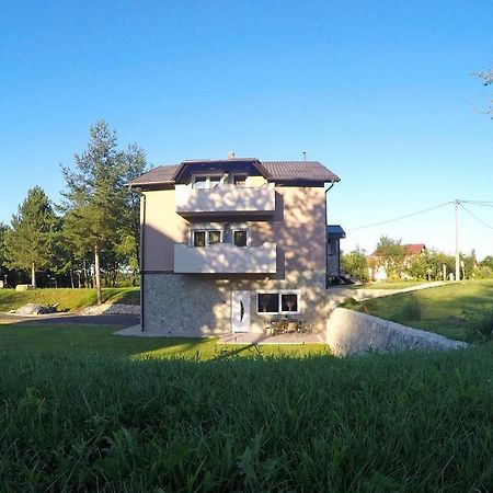 Black Queen Guesthouse Grabovac  Exterior foto